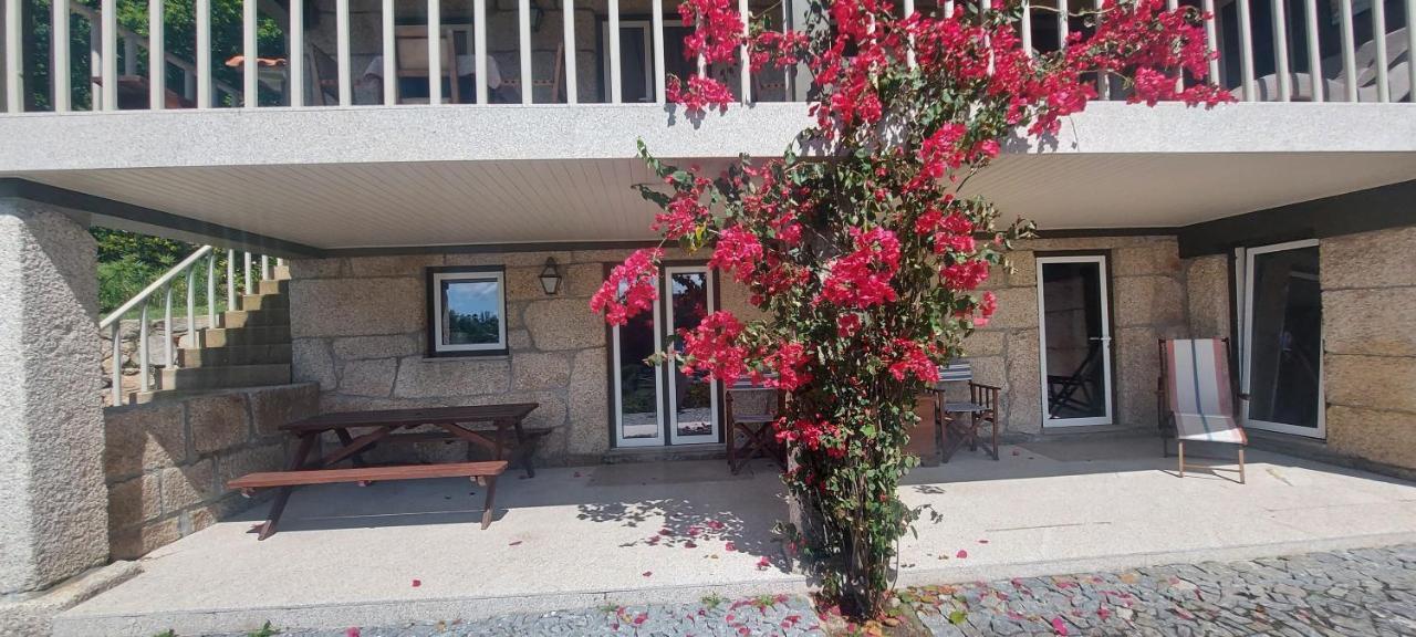 Casas Da Tapada Briteiros Casa Das Cortes Guimarães Esterno foto